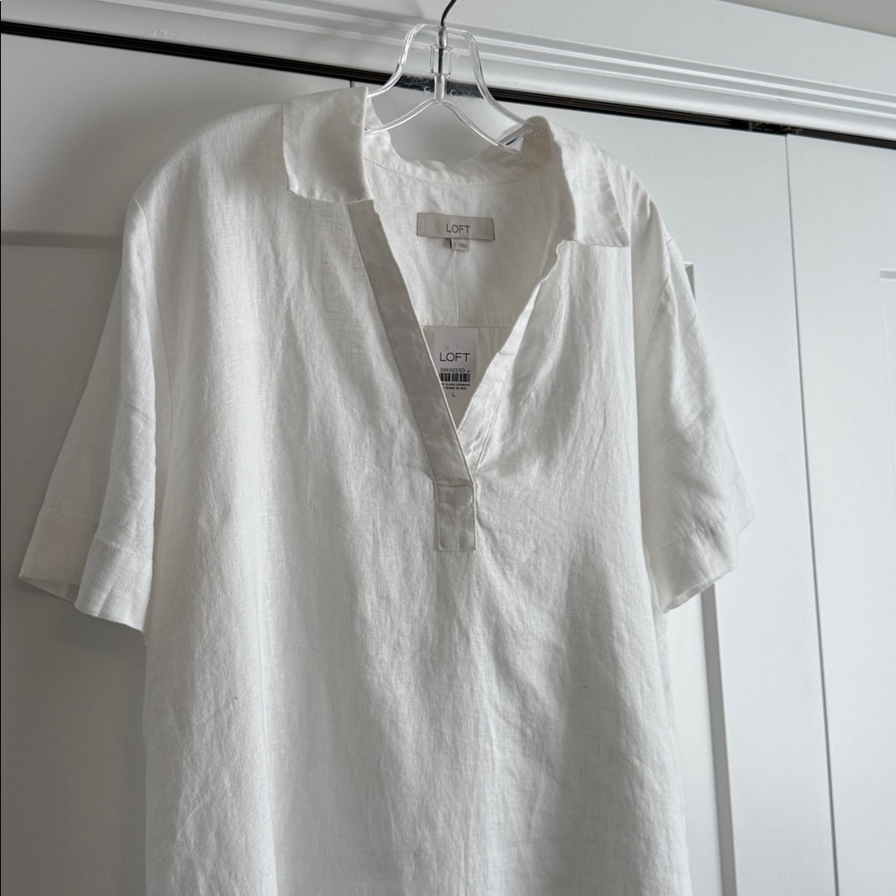 LOFT Linen V-Neck Blouse - Picture 3 of 6